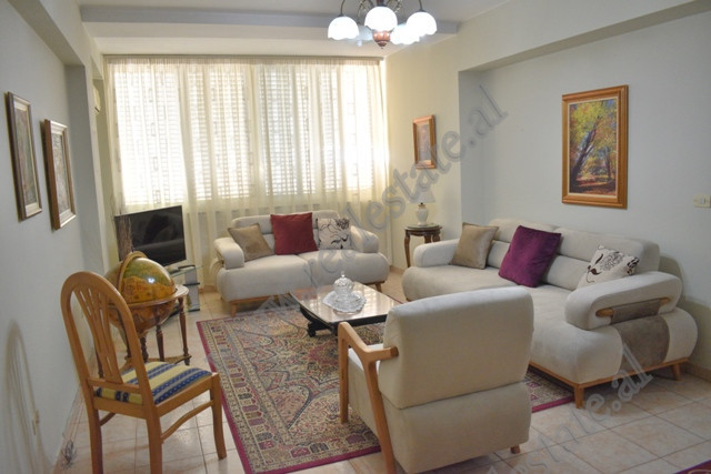 Apartament 2+1 me qira ne rrugen Margarita Tutulani ne Tirane
